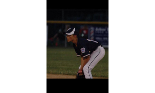 FLORENCE REC BASEBALL PLAYER FOCUSED & READY!!!